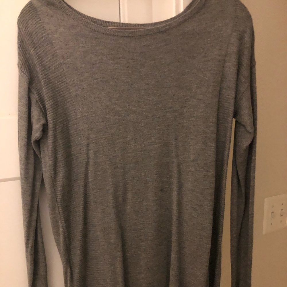 Knit tunic long sleeve shirt- like new
